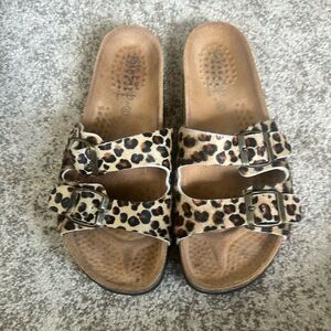 Biostep two-buckle sandals with a leopard print design 9.5